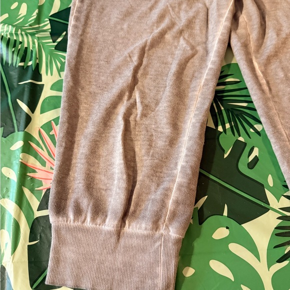 Ambrielle Sleepwear Grey Capri Joggers S Small - Picture 2 of 6
